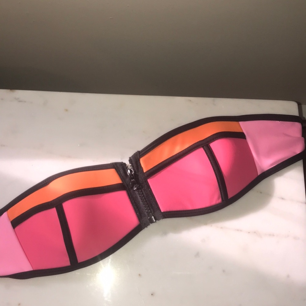 look alike triangl bikini perfect condition